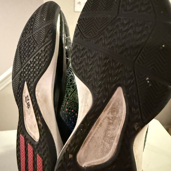 Adidas Men’s D Rose 773 III basketball shoe Size 11 - Picture 5 of 7